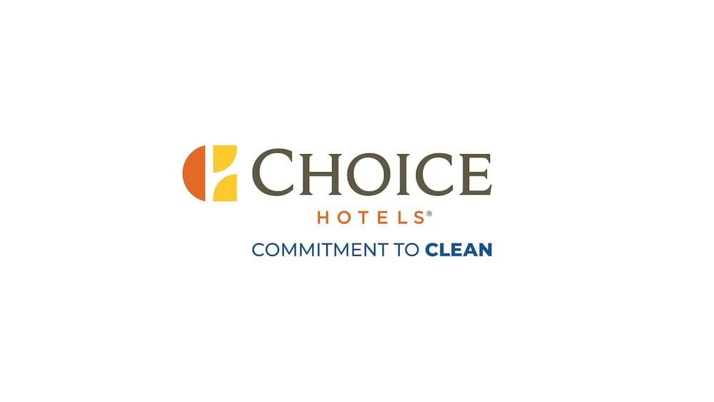 Clarion Hotel & Convention Center Joliet Extérieur photo